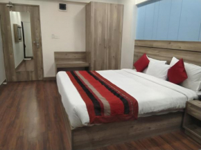 HOTEL INDUS INN